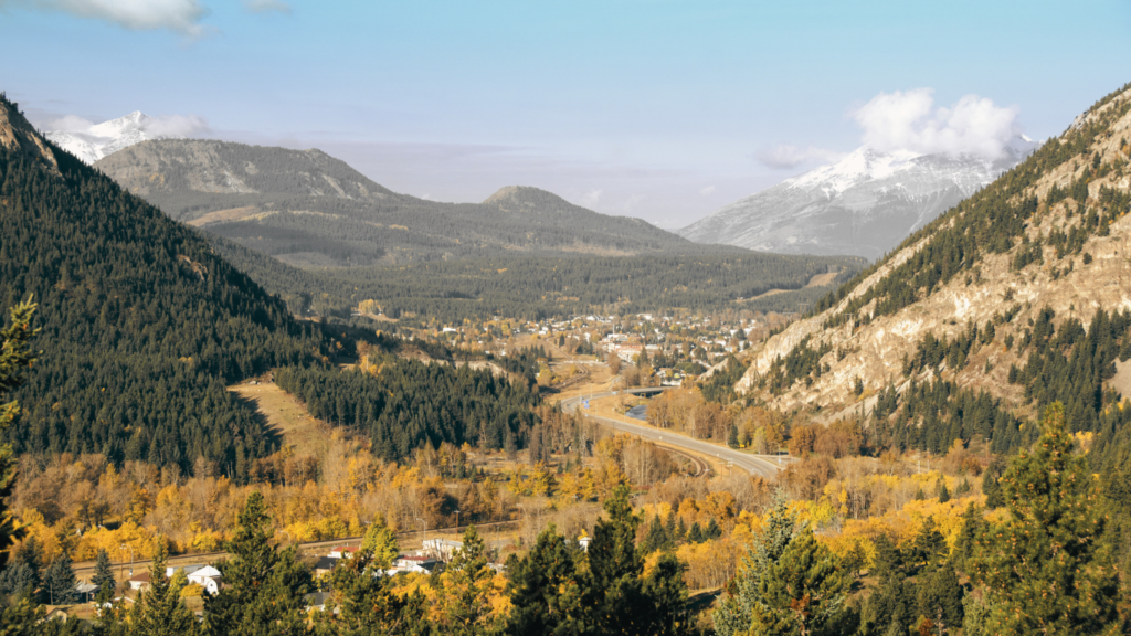 Crowsnest Pass and Blairmore in fall